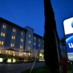 Best Western Grand Guinigi לוקה